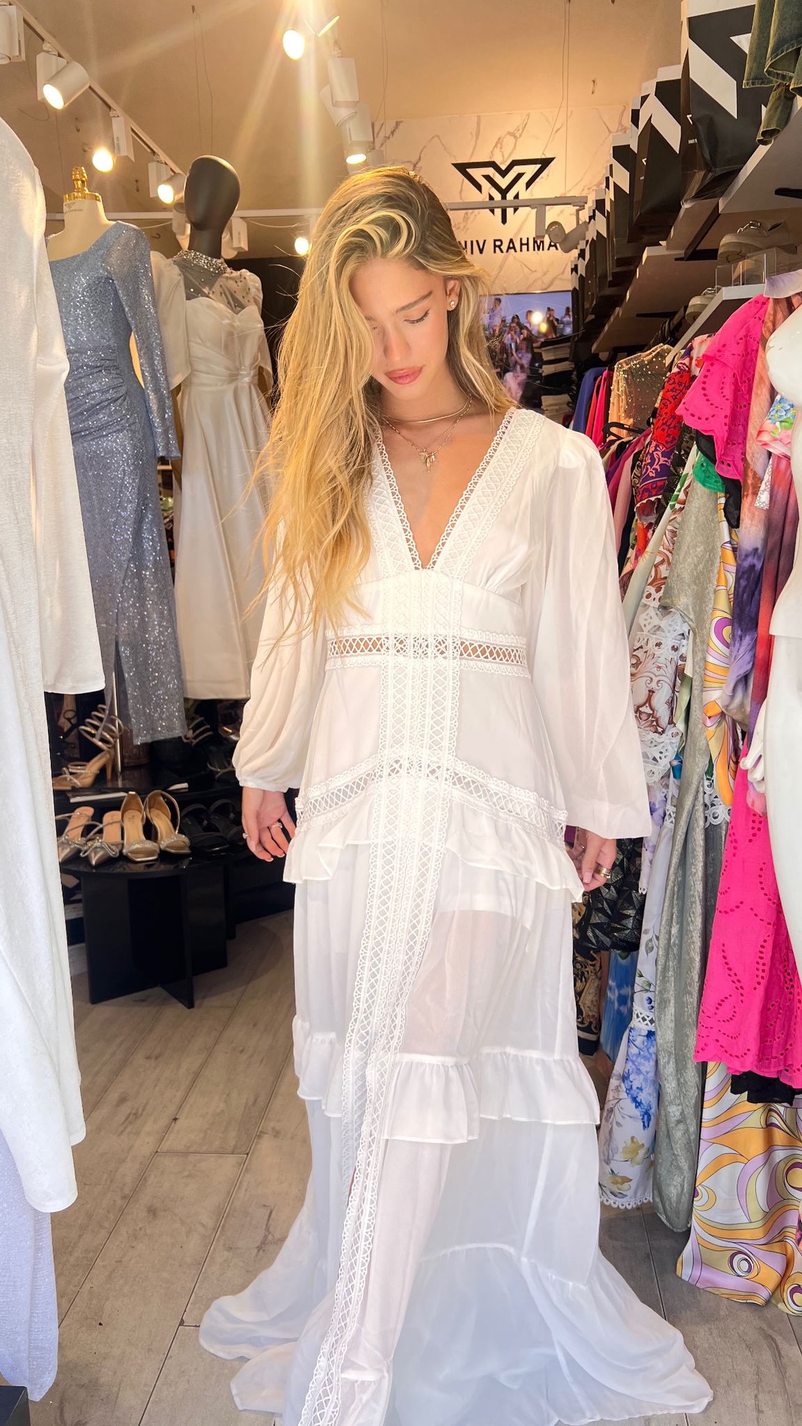 elizabeth white dress for brides