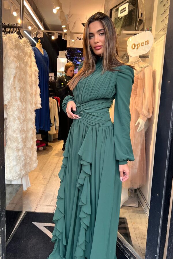 ruffled dress